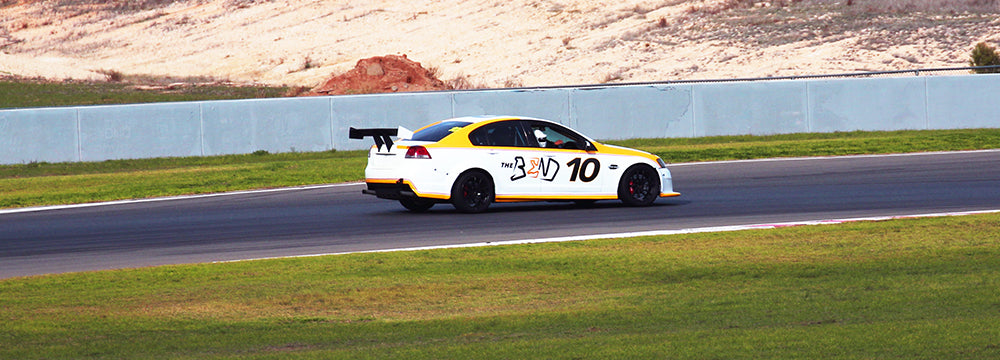 Drive Experience V8 Holden Racecar - 5 Laps (15+ km)